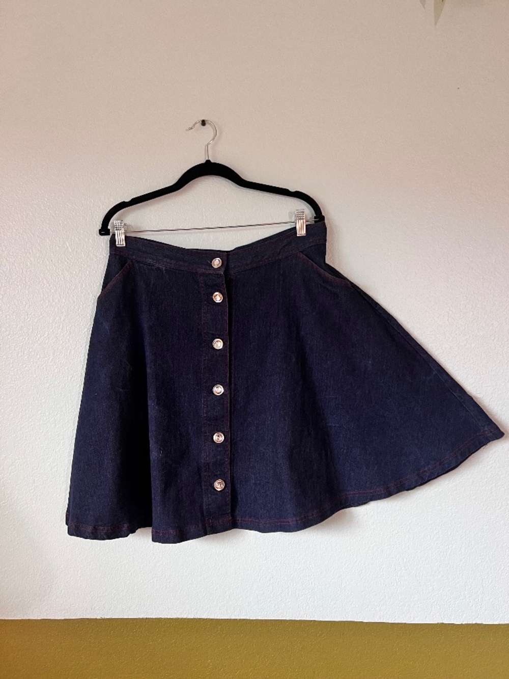 Cute denim skirt